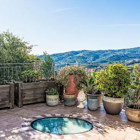 Casa Di Isabel By Interhome Civezza